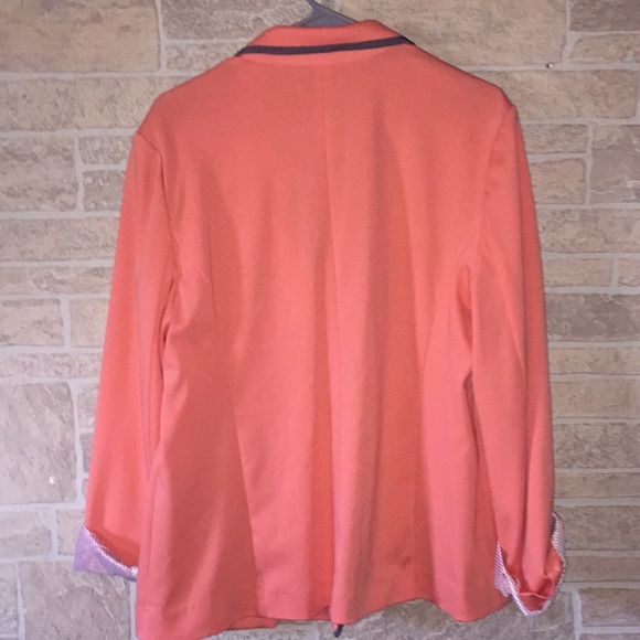 Coral Blazer with Gray Trim - Picture 6 of 7